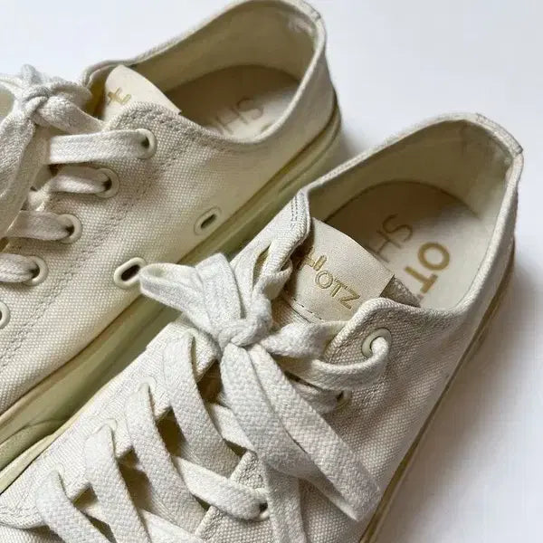[BUNJANG] OTZ AW Pismo Canvas Sneakers Q1446 / 오찌 OTZ AW 피스모 캔버스 스니커즈 Q1446
