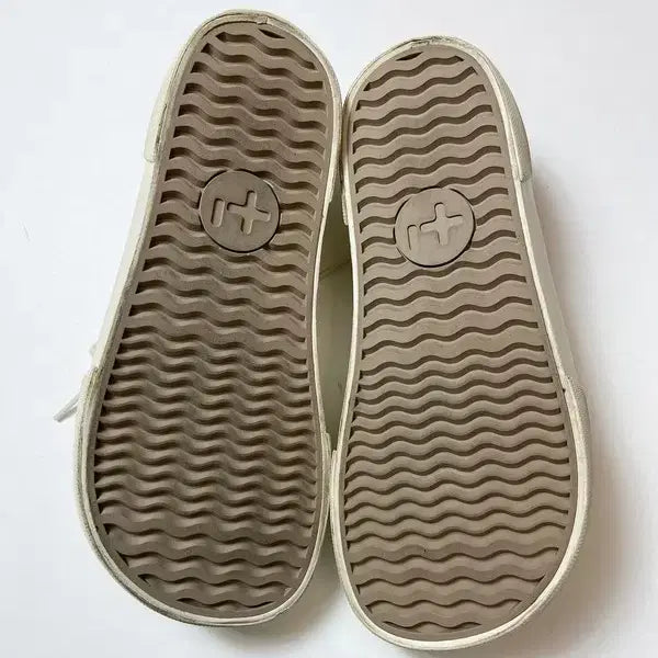 [BUNJANG] OTZ AW Pismo Canvas Sneakers Q1446 / 오찌 OTZ AW 피스모 캔버스 스니커즈 Q1446
