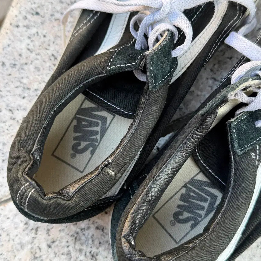 [BUNJANG] Vans Old Skool Black Sneakers / Vans 반스 올드스쿨 블랙