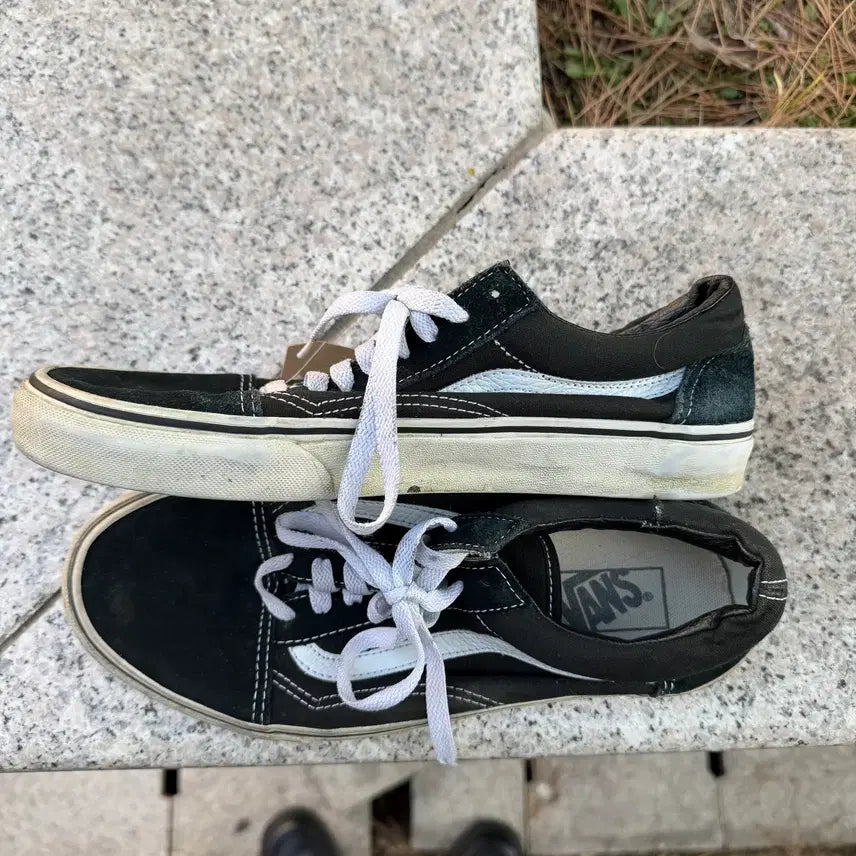 [BUNJANG] Vans Old Skool Black Sneakers / Vans 반스 올드스쿨 블랙