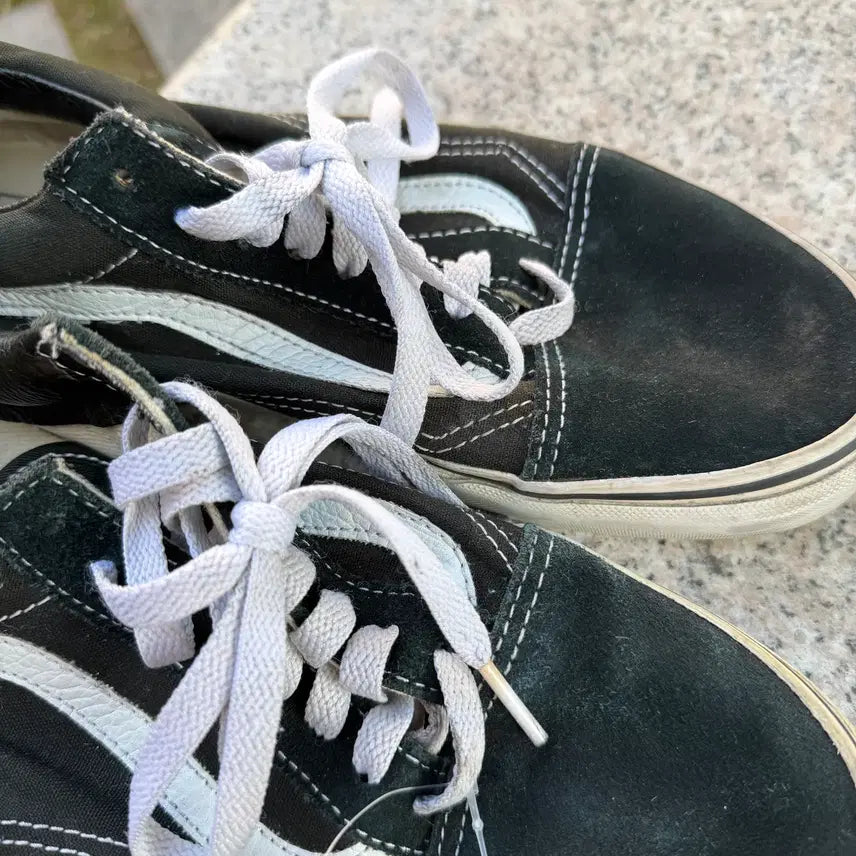 [BUNJANG] Vans Old Skool Black Sneakers / Vans 반스 올드스쿨 블랙