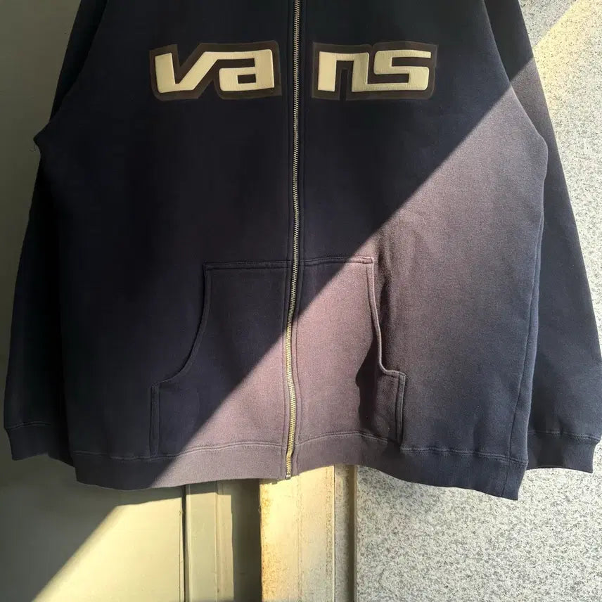 [BUNJANG] Vans Spellout Logo Hoodie Zip-up / 00s 반스 스펠아웃 로고 후드집업