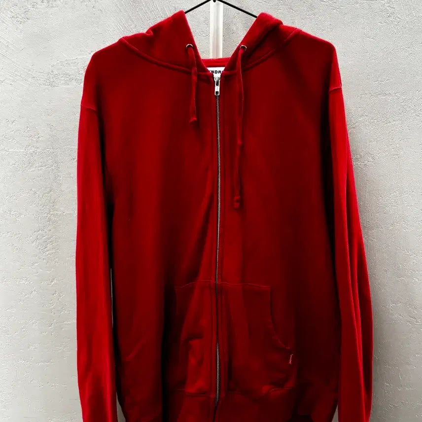 [BUNJANG] Weeekly Red Hoodie Zip-up (L) / 위캔더스 레드 후드집업 L