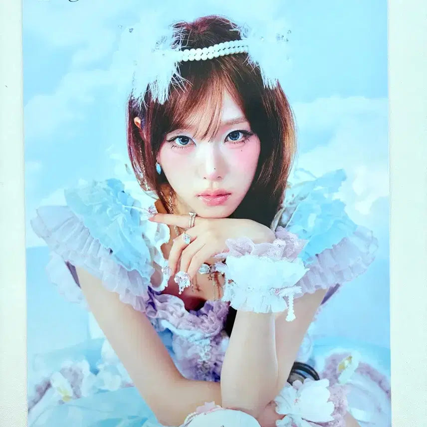 [BUNJANG] Choi Yena Blooming Wings Sky Album Bundle Set / 최예나 앨범 블루밍 윙스 하늘 착하다는 말이 제일 싫어