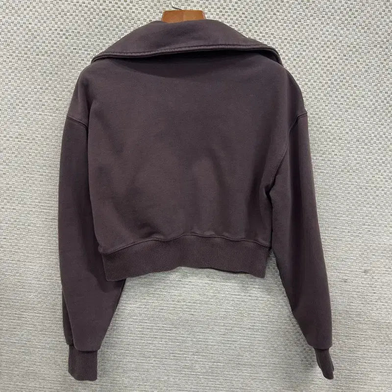 [SOLD OUT] 널디 크롭 맨투맨 XS M14293