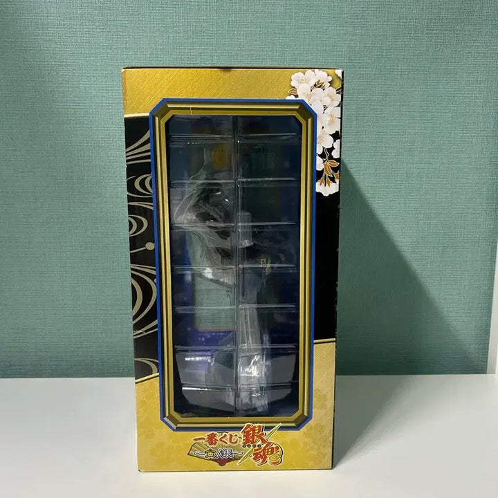 [BUNJANG] Gintama Kintoki Figure (Sealed) / (미개봉)은혼 금/은 제일복권A상 긴토키 피규어 새상품