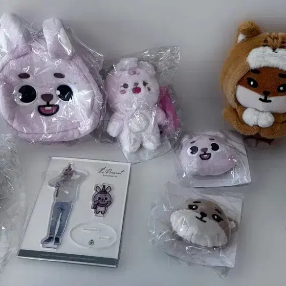 [BUNJANG] Day6 Young K Wonpil Animal MD Bundle Set / 데이식스 데니멀즈 필 케 일본콘 영케이 원필 엠디 일괄 양도 판매