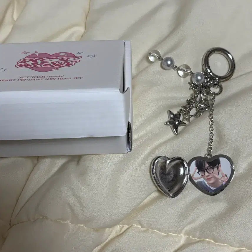 [BUNJANG] WISH Steady MD Bracelet Keyring + Photocard / 위시 스테디 엠디 팔찌 키링. 포카