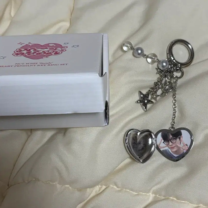 [BUNJANG] WISH Steady MD Bracelet Keyring + Photocard / 위시 스테디 엠디 팔찌 키링. 포카