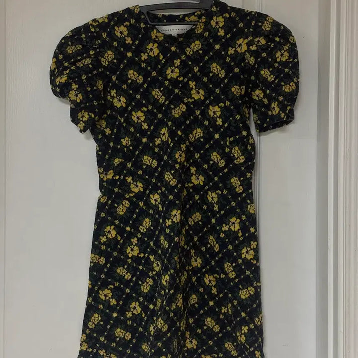 [BUNJANG] Common Unique Floral Mini Dress / 커먼유니크 플라워 원피스