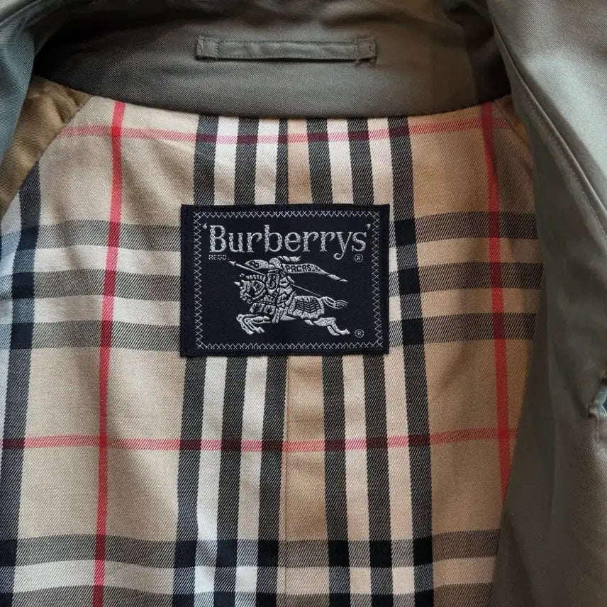 [BUNJANG] Burberry Double Trench Coat / 버버리 더블 트렌치 코트