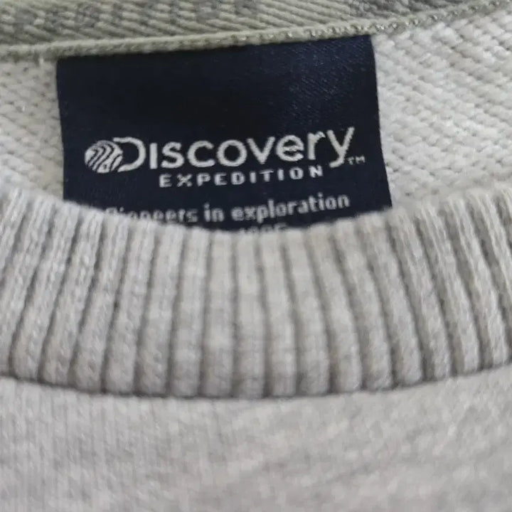 [BUNJANG] Discovery Gray Crewneck T-shirt (Size 90) / 디스커버리 회색 맨투맨 티셔츠  90