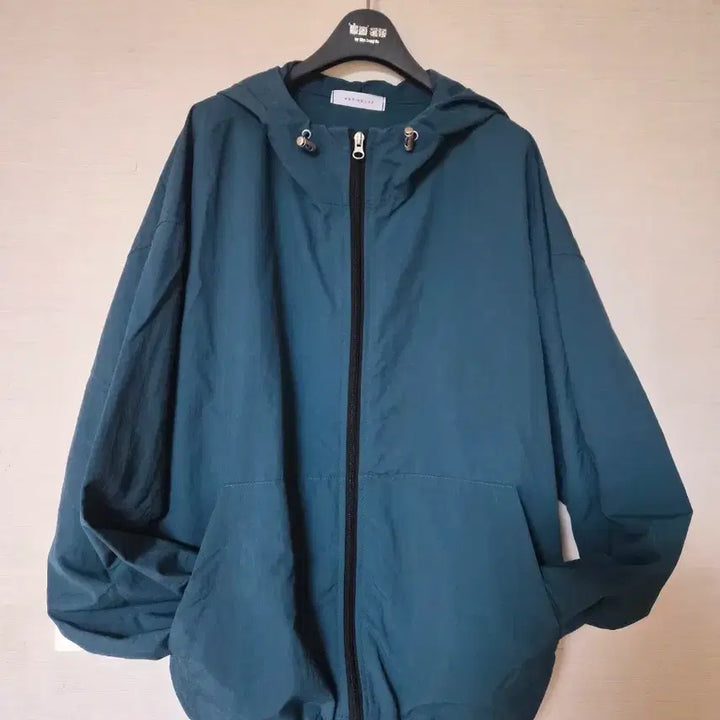 [BUNJANG] W&amp;P House Hooded Windbreaker Jumper / w&amp;p house 후드 바람막이 점퍼