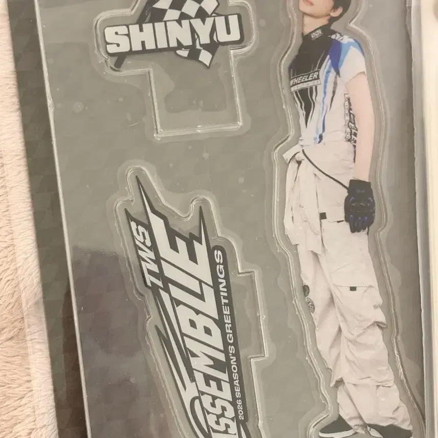 [SOLD OUT] TWS 신유 2026 시즌 그리팅 아크릴 스탠드