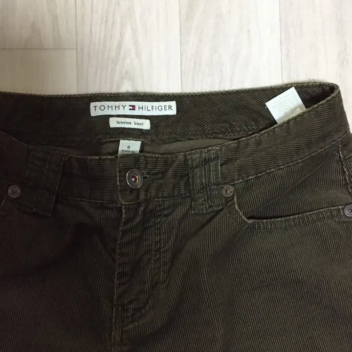 [BUNJANG] Tommy Hilfiger Corduroy Low-Rise Pants / 타미힐피거 코듀로이 로우라이즈 바지