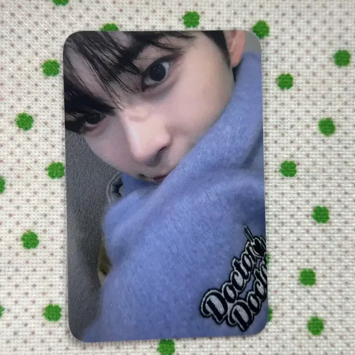 [BUNJANG] ZEROBASEONE Sung Hanbin Official Photocard / doctor  doctor 제로베이스원  성한빈 공방 포카