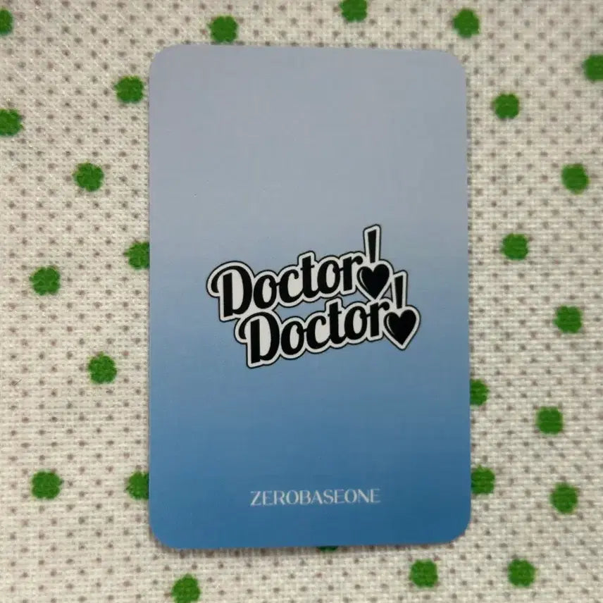 [BUNJANG] ZEROBASEONE Han Yu Jin Doctor Photocard / doctor 제로베이스원 한유진  공방 포카 doctor