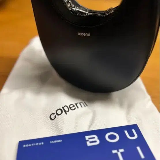 [BUNJANG] Coperni Swipe Bag Black Leather Handbag / 코페르니 스와이프백 블랙 / 실착1회 / 풀박스 / 새상품급