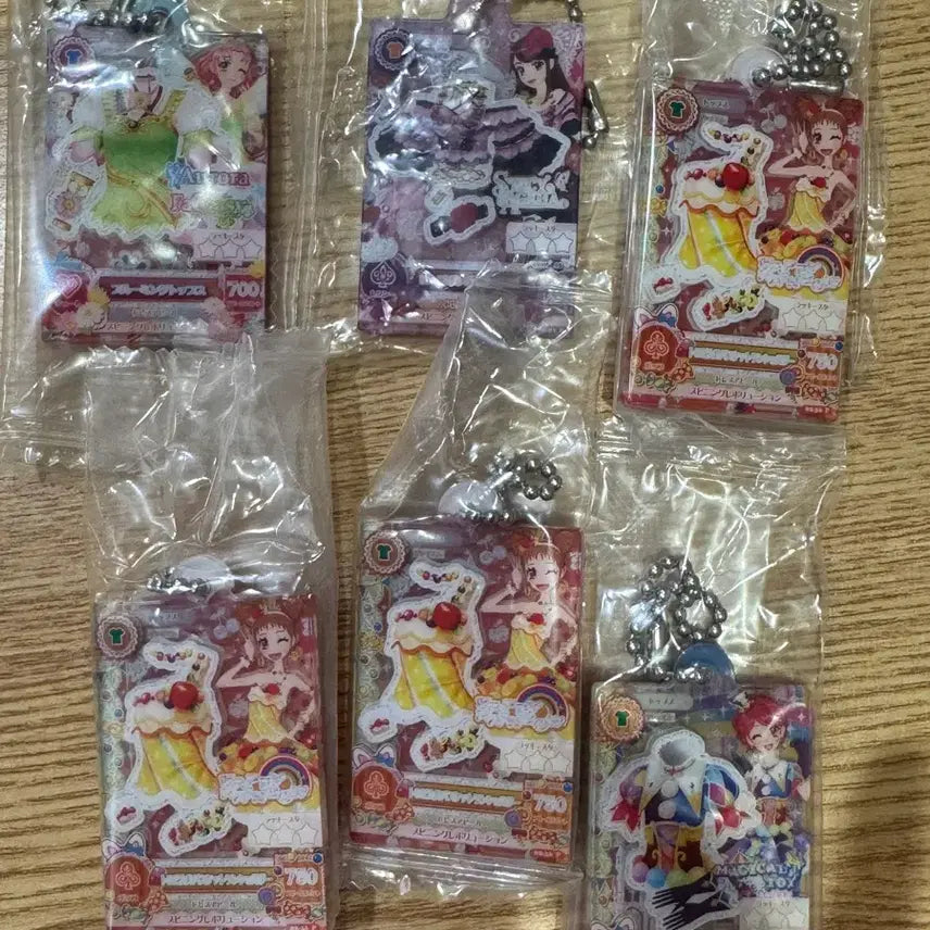 [BUNJANG] Aikatsu! (Idol Activity) I am Star! Unopened Gashapon Card Charms / 아이카츠 아이엠스타 미개봉 가샤폰 가챠 카드챰
