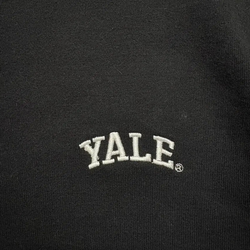 [BUNJANG] Yale Embroidered Logo Oversized Sweatshirt / 예일 맨투맨