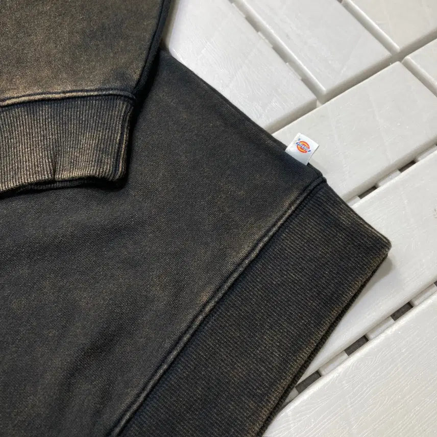 [BUNJANG] Dickies Washed Sweatshirt Deadstock Oversized Sweatshirt / [S]디키즈 워싱 스웻셔츠 데드스탁 오버핏 맨투맨 0354
