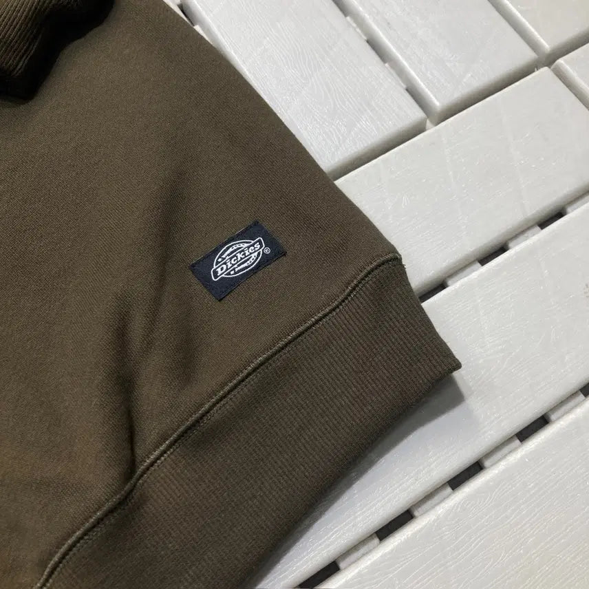 [BUNJANG] Dickies Oversized Sweatshirt Khaki / [XL]디키즈 오버핏 맨투맨 데드스탁 카키 0355
