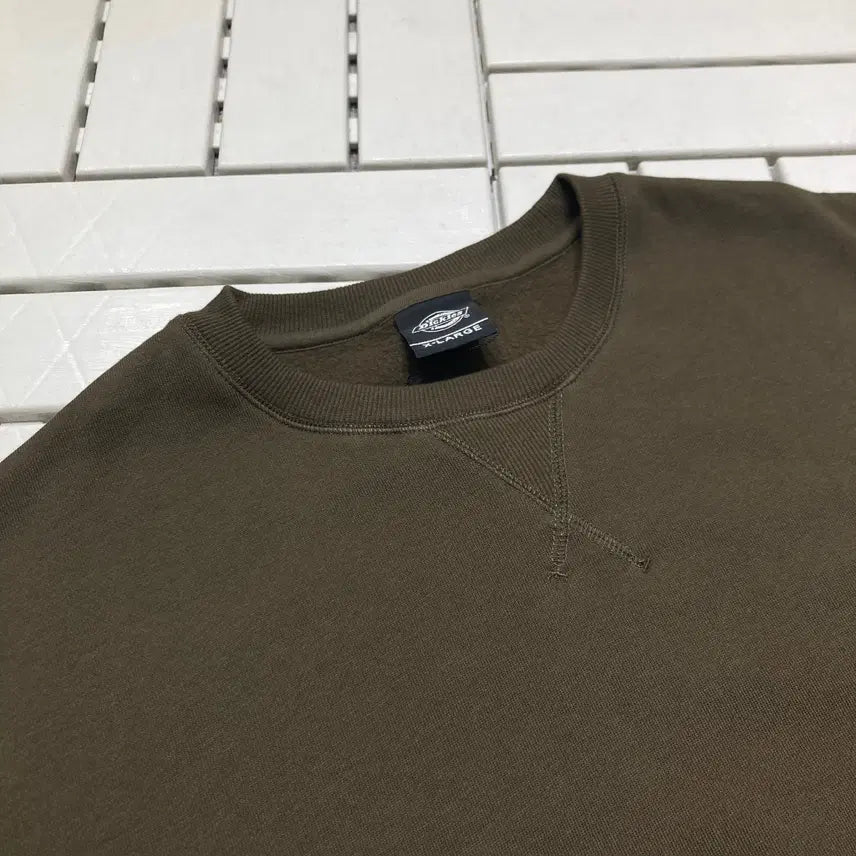 [BUNJANG] Dickies Oversized Sweatshirt Khaki / [XL]디키즈 오버핏 맨투맨 데드스탁 카키 0355