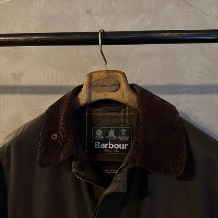 [BUNJANG] Barbour Waxed Cotton Coat Men&