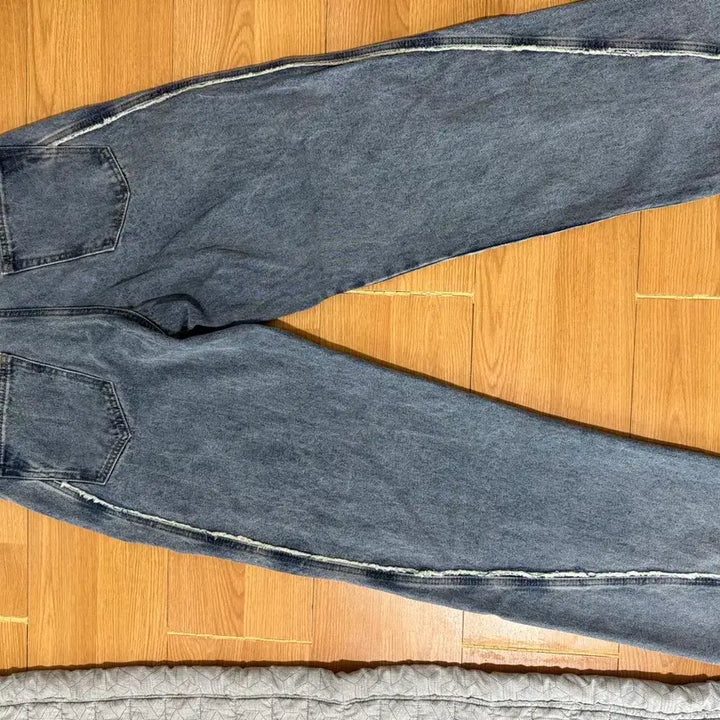 [BUNJANG] Dekete Curved Wide Pants / 데케트 커브드 와이드 바지