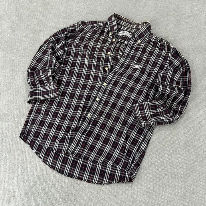 [SOLD OUT] 버버리 체크 긴팔 셔츠 m