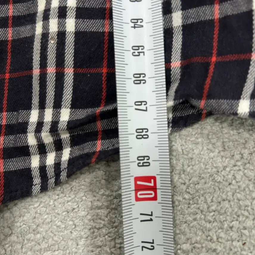 [SOLD OUT] 버버리 체크 긴팔 셔츠 m