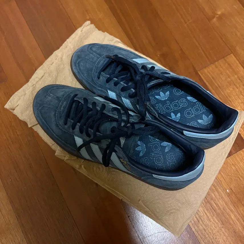 [BUNJANG] Adidas Spezial Handball Navy 255 Sneakers / 아디다스 스페지알 핸드볼 네이비 255