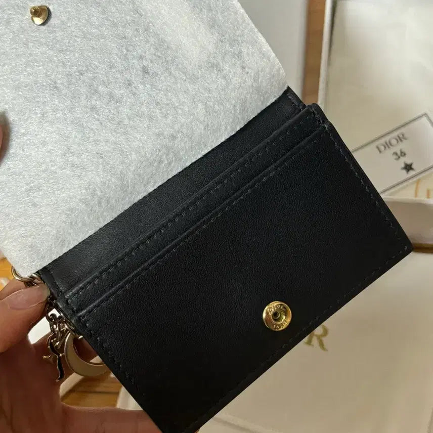 [BUNJANG] Dior Lady Dior Bloom Card Wallet / (새상품급) 디올 레이디 디올 블룸 카드지갑