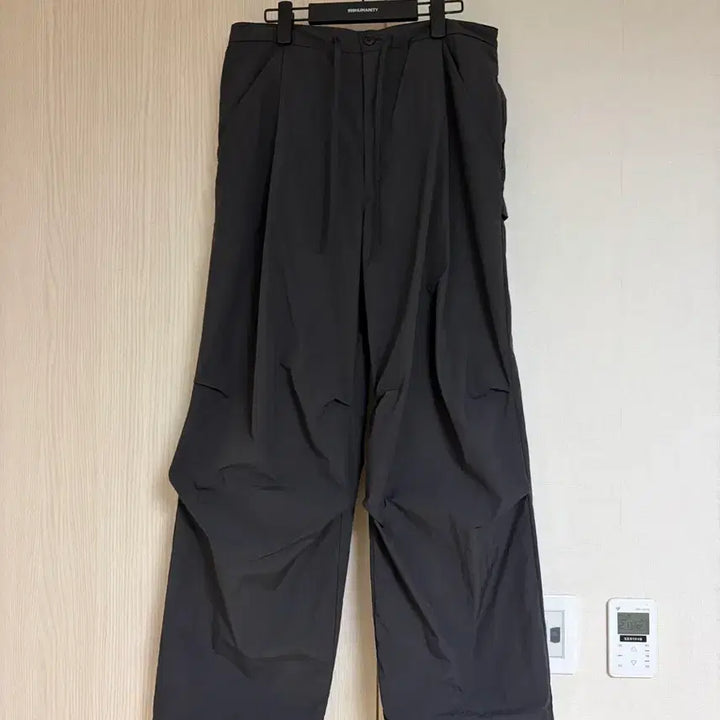 [BUNJANG] 999 Humanity Nylon Easy Pants - Gravity Gray, Size 2 / 999휴머니티 나일론 이지팬츠 그래비티 그레이 2사이즈