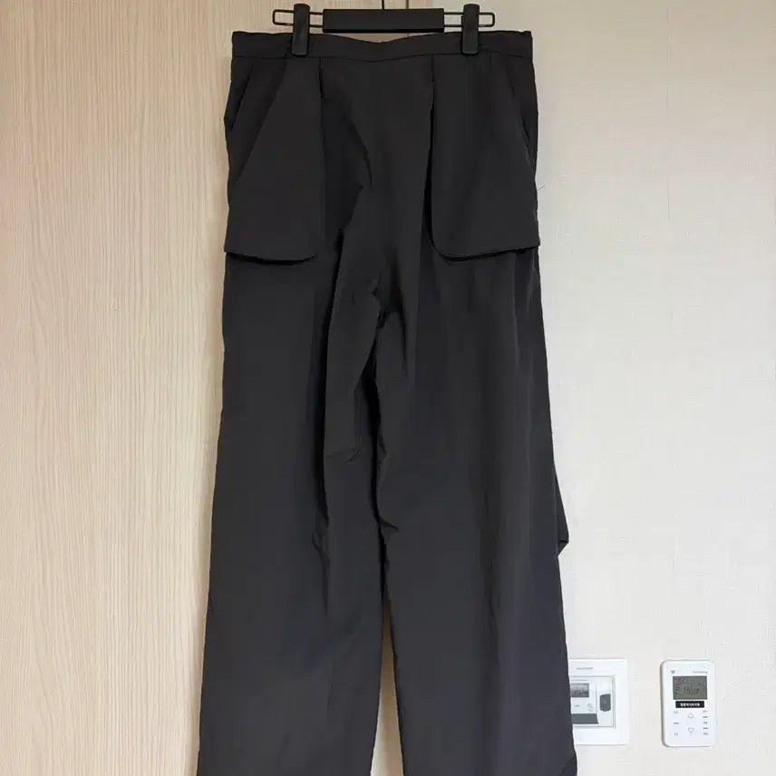 [BUNJANG] 999 Humanity Nylon Easy Pants - Gravity Gray, Size 2 / 999휴머니티 나일론 이지팬츠 그래비티 그레이 2사이즈