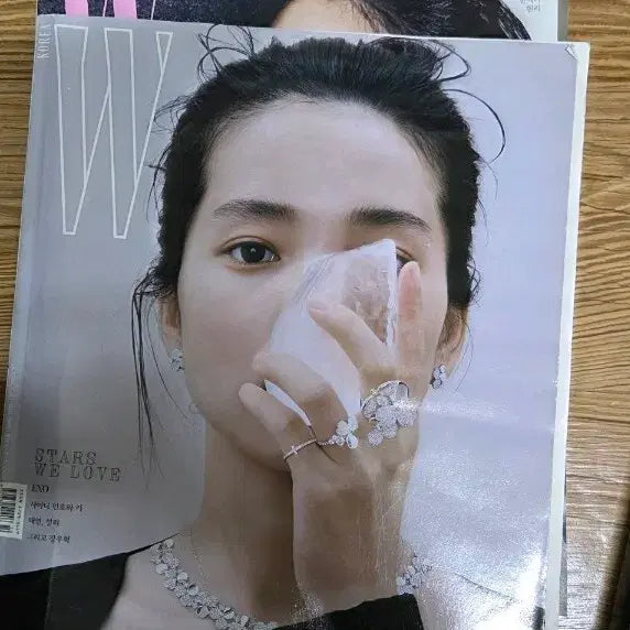 [BUNJANG] EXO W Korea Magazine Bundle Set / W 코리아 잡지 EXO 화보 일괄 판매