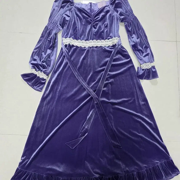 [BUNJANG] U &amp; Jin/Your Loverable Dress Set / 유앤진. 유어러버블.