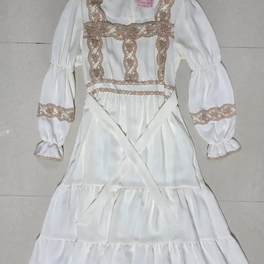 [BUNJANG] U &amp; Jin/Your Loverable Dress Set / 유앤진. 유어러버블.