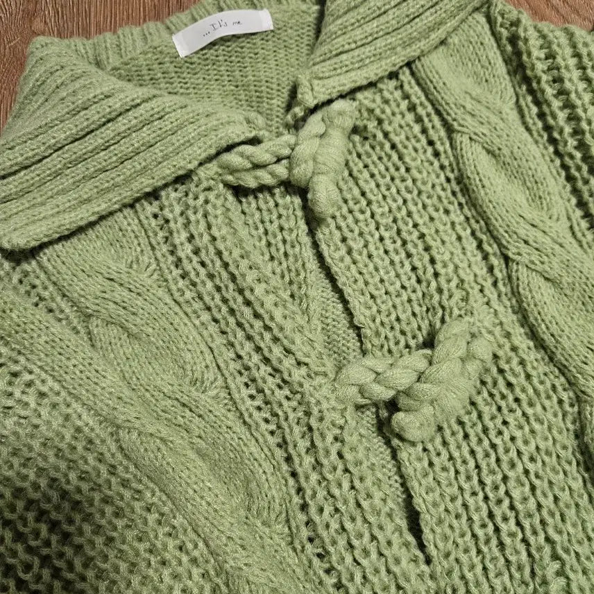 [BUNJANG] Kkwabaegi Green Knit Cardigan / 꽈배기 카라 니트 가디건 초록색