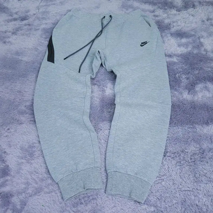 [SOLD OUT] [M] 나이키 테크팩 운동바지