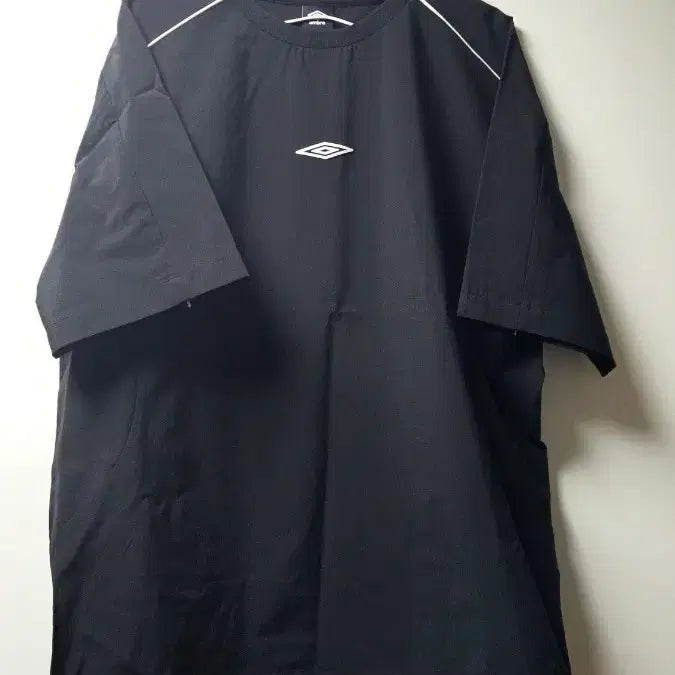 [BUNJANG] Umbro Short Sleeve T-Shirt / 엄브로 반팔 티셔츠 팝니다