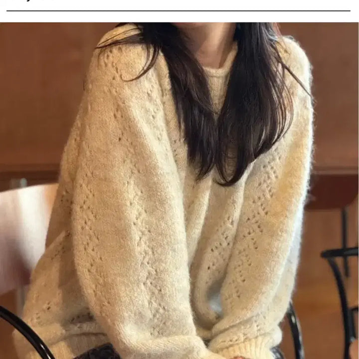 [BUNJANG] Ena Han Ivory Punching Knit Sweater / (새상품) 이나한 아이보리 펀칭 니트 스웨터