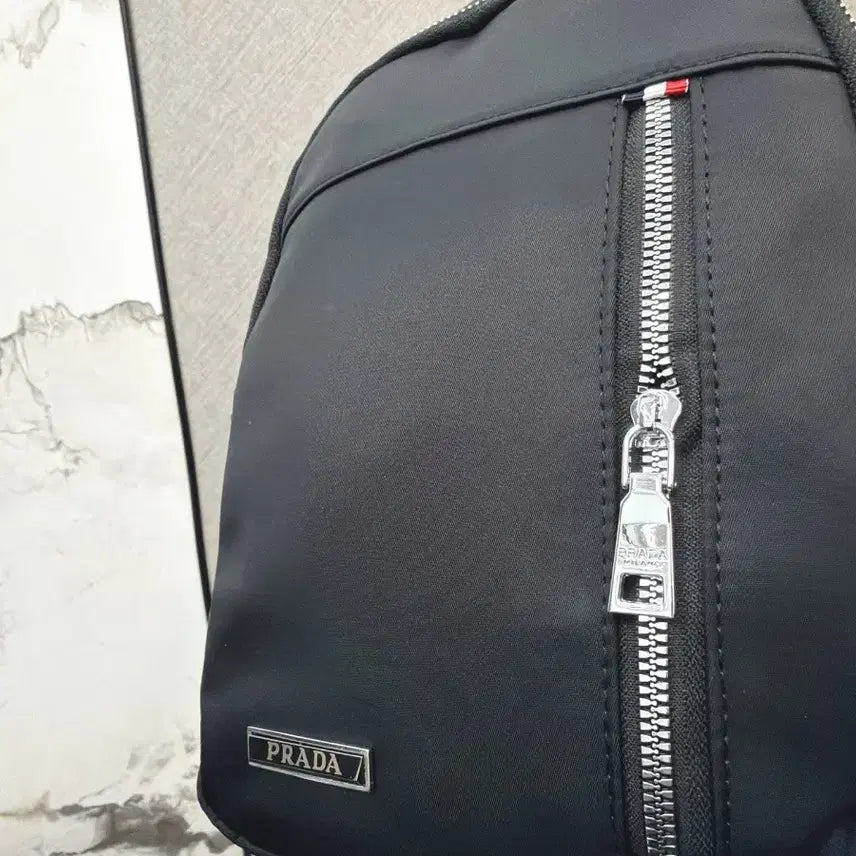 [BUNJANG] Prada Nylon Crossbody Bag / 프라다 나일론 크로스백