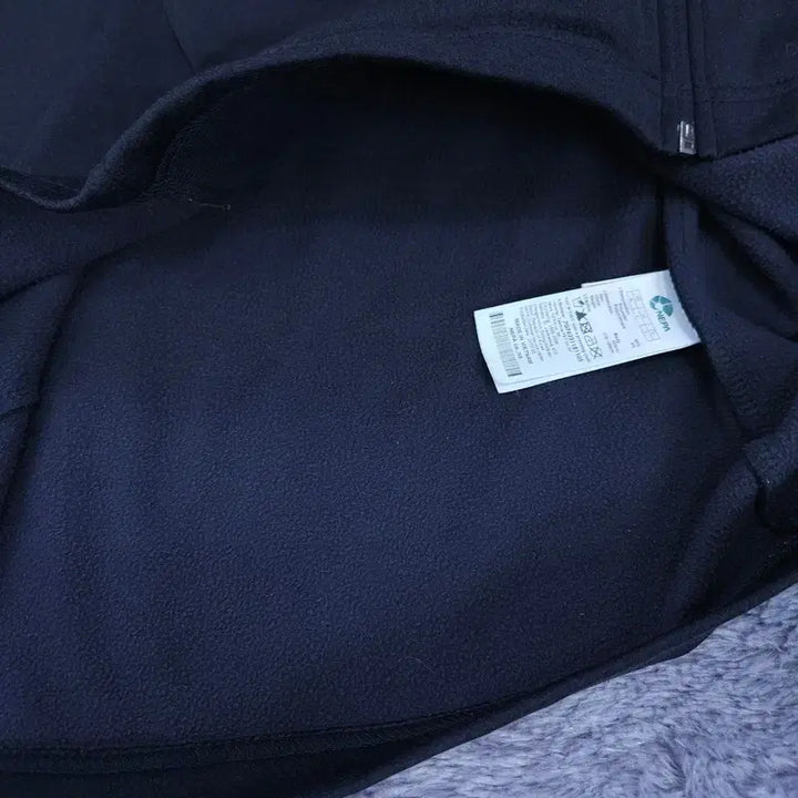 [BUNJANG] Nepa Zip-up Jacket (Size 105) / [105] 네파 집업 자켓