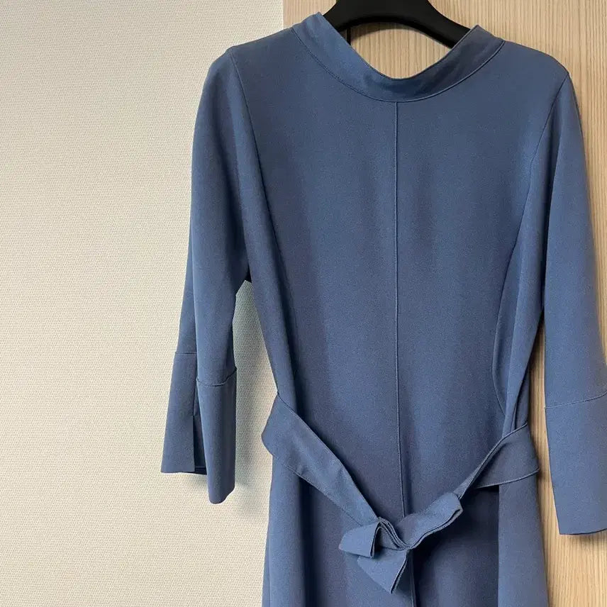 [BUNJANG] Blue Long Dress with Belt - Women&