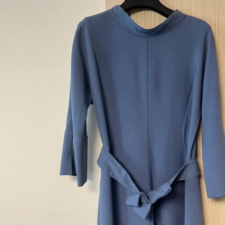 [BUNJANG] Blue Long Dress with Belt - Women&