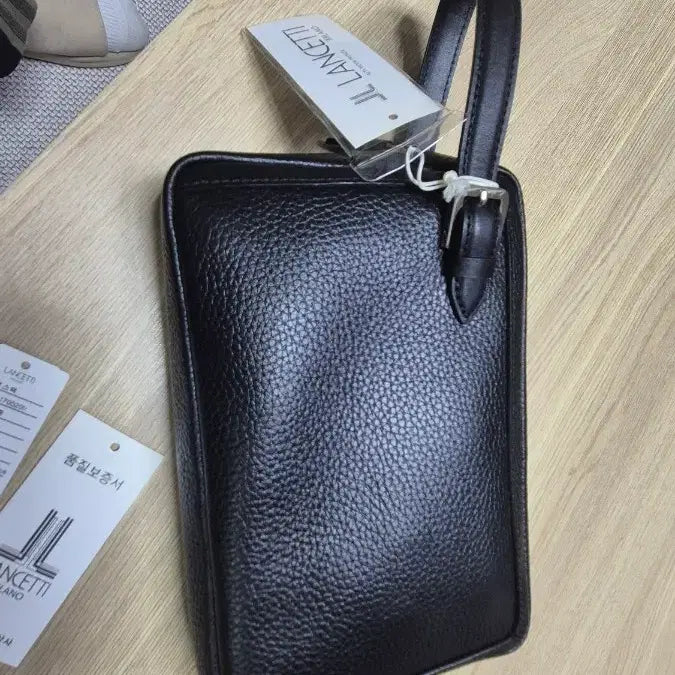 [BUNJANG] Lancetti Leather Clutch (Unused) / 소가죽 클러치 (미사용)