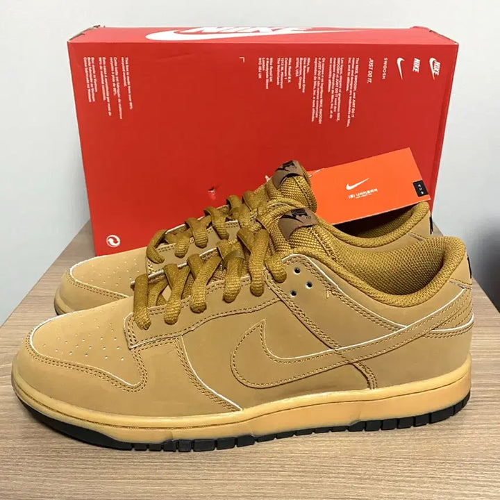 [BUNJANG] Nike Dunk Low Retro Wheat Sneakers / (새제품) 나이키 덩크 로우 레트로 된장 270mm 매장정품