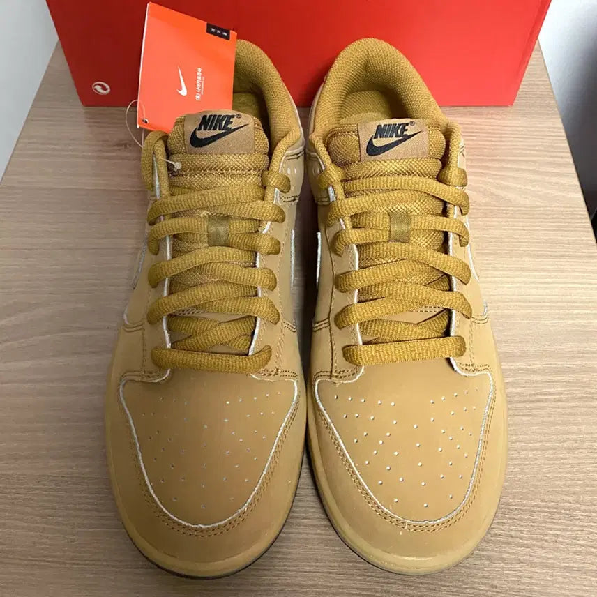 [BUNJANG] Nike Dunk Low Retro Wheat Sneakers / (새제품) 나이키 덩크 로우 레트로 된장 270mm 매장정품