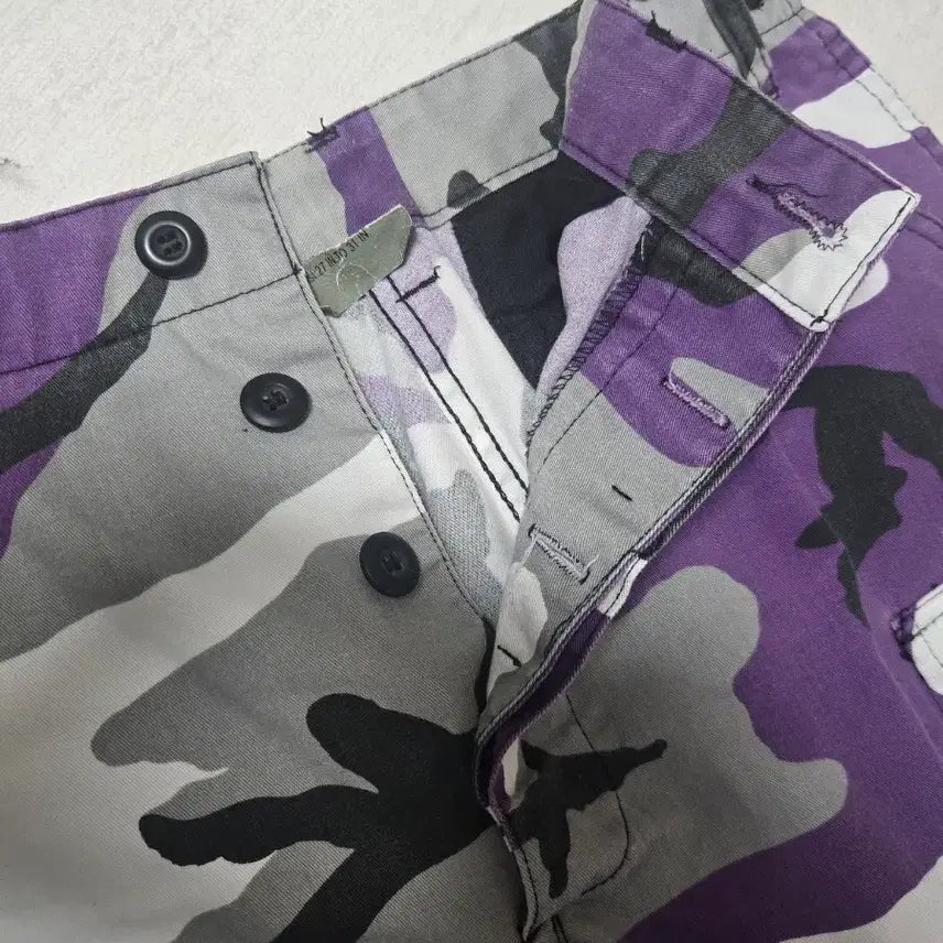 [BUNJANG] Vintage Purple Camo Cargo Shorts / 일본 빈티지 퍼플 카모 카고 버터플라이 버튼 남녀공용 반바지 27